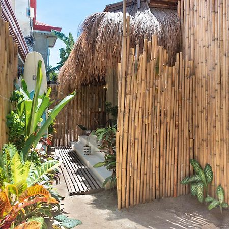 Gratitude Inn General Luna  Luaran gambar